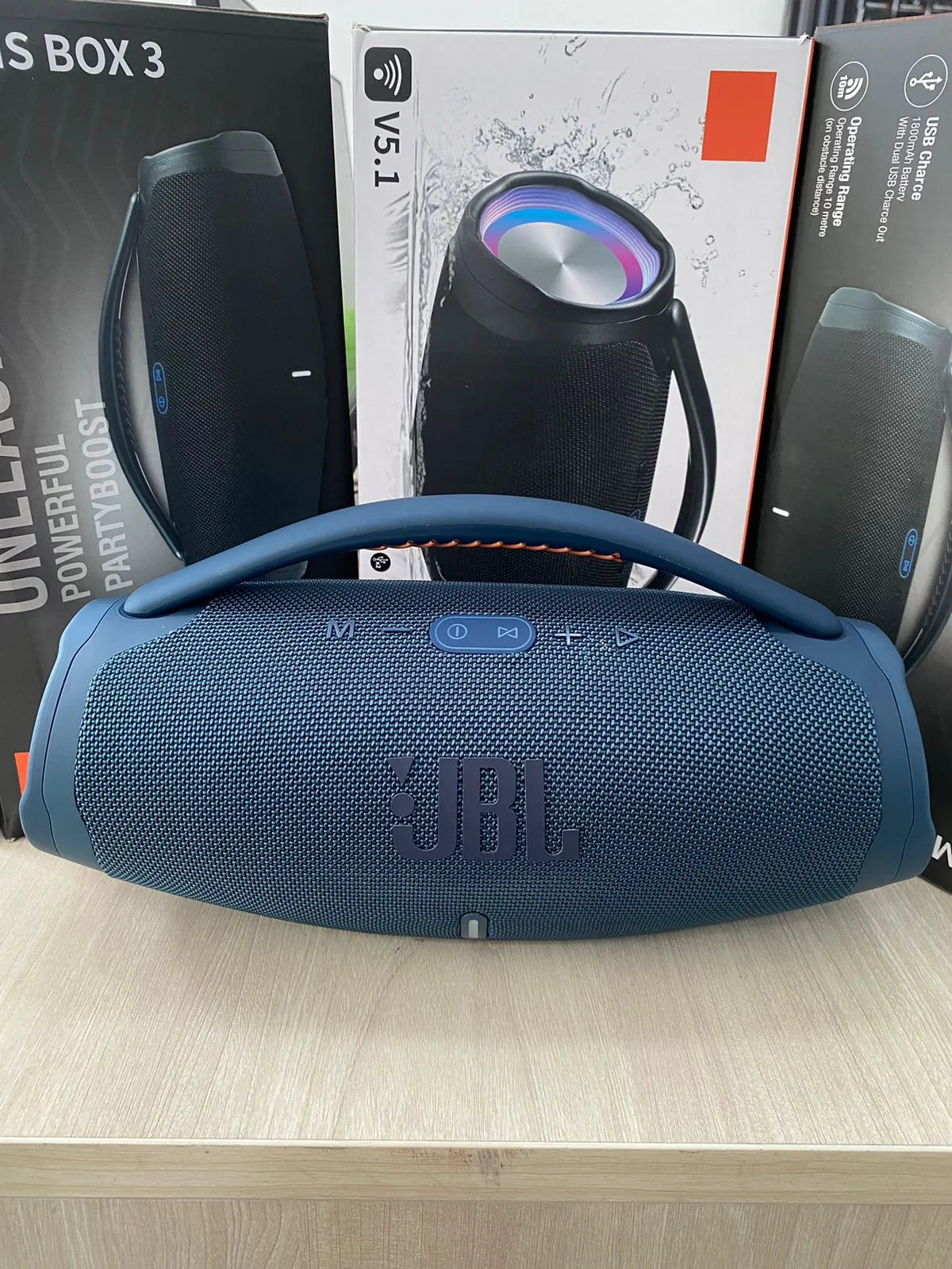 Parlante Bombox V3